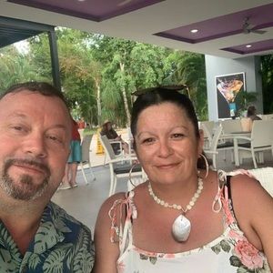 Meet your Posher, Graham